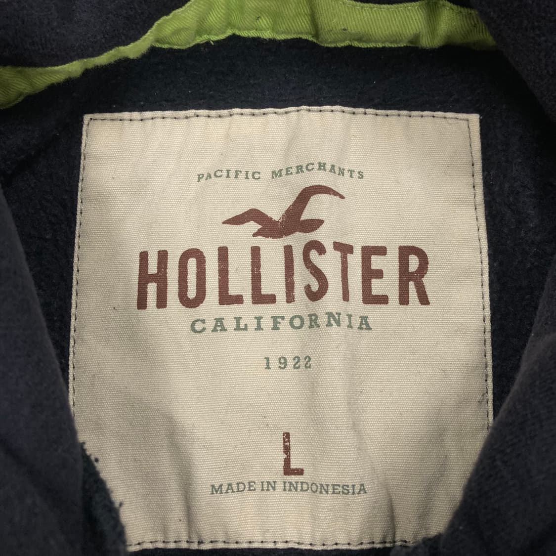 홀리스터 y2k 네이비 컬러 빅로고 후드티 상품이미지2