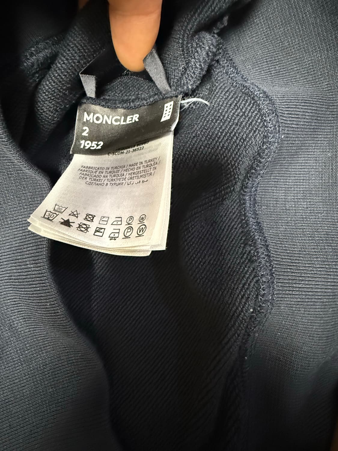 몽클레어 맨투맨 상품이미지3