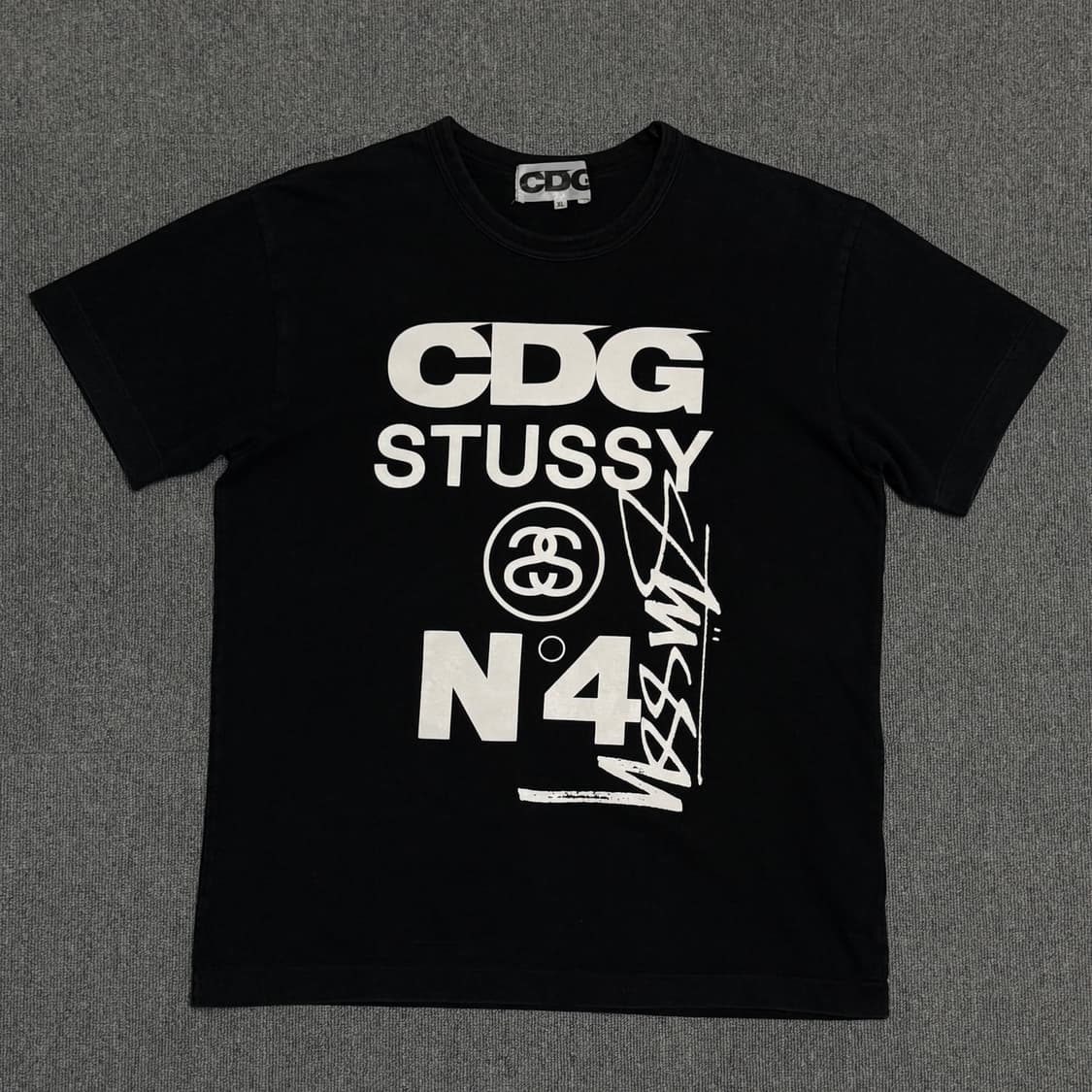 CDG x 스투시 꼼데가르송 티셔츠 블랙 상품이미지1