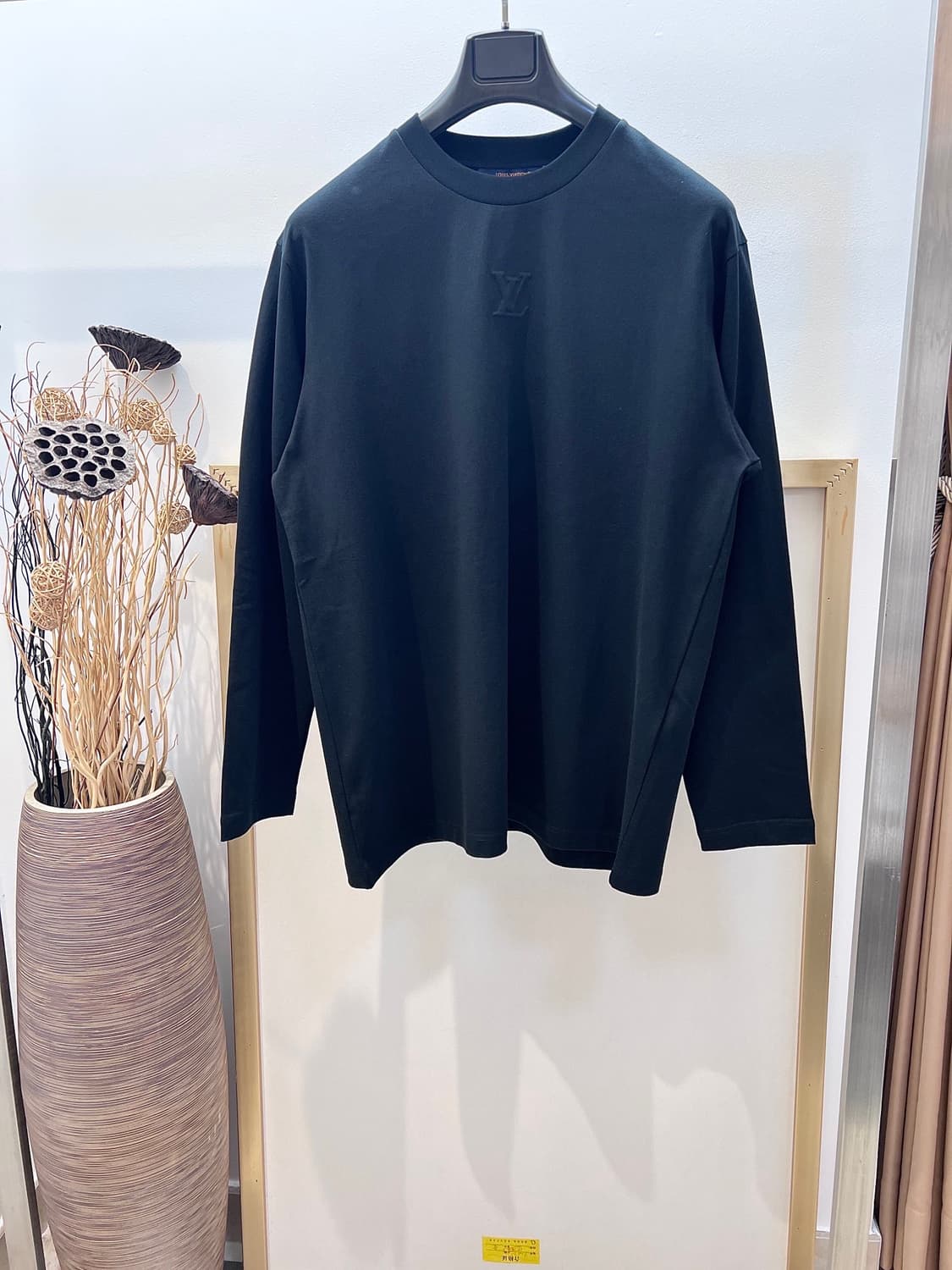 루이비통 인사이드아웃 긴팔 티셔츠 상품이미지1