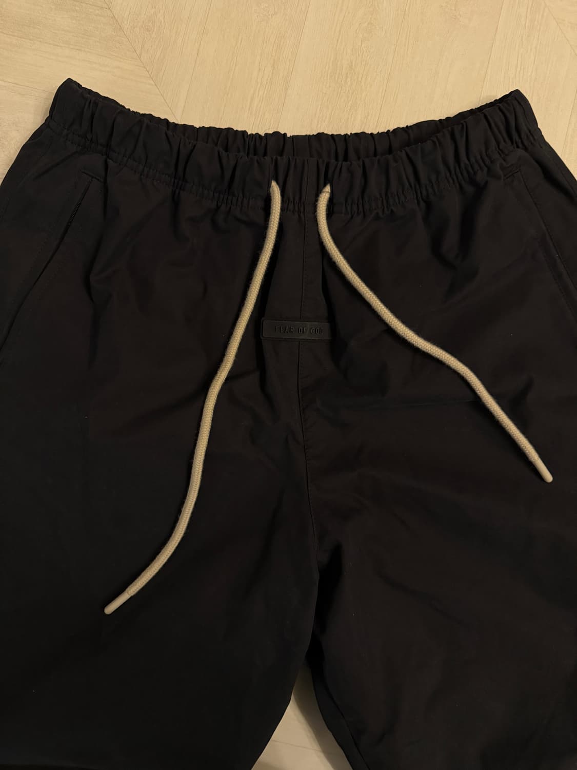 피어오브갓 에센셜 더블랙컬렉선 릴렉스드 트라우저 블랙 상품이미지3