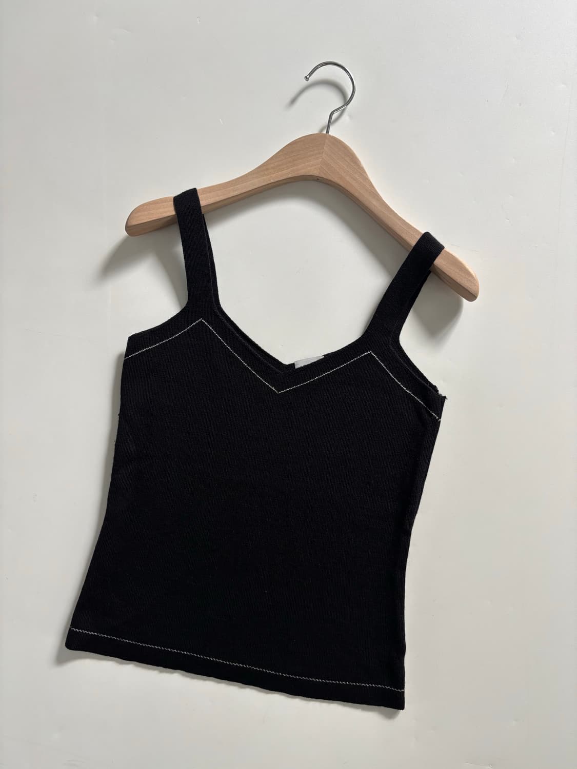 Armani 아르마니 꼴레지오니 블랙 니트 슬리브리스 상품이미지1