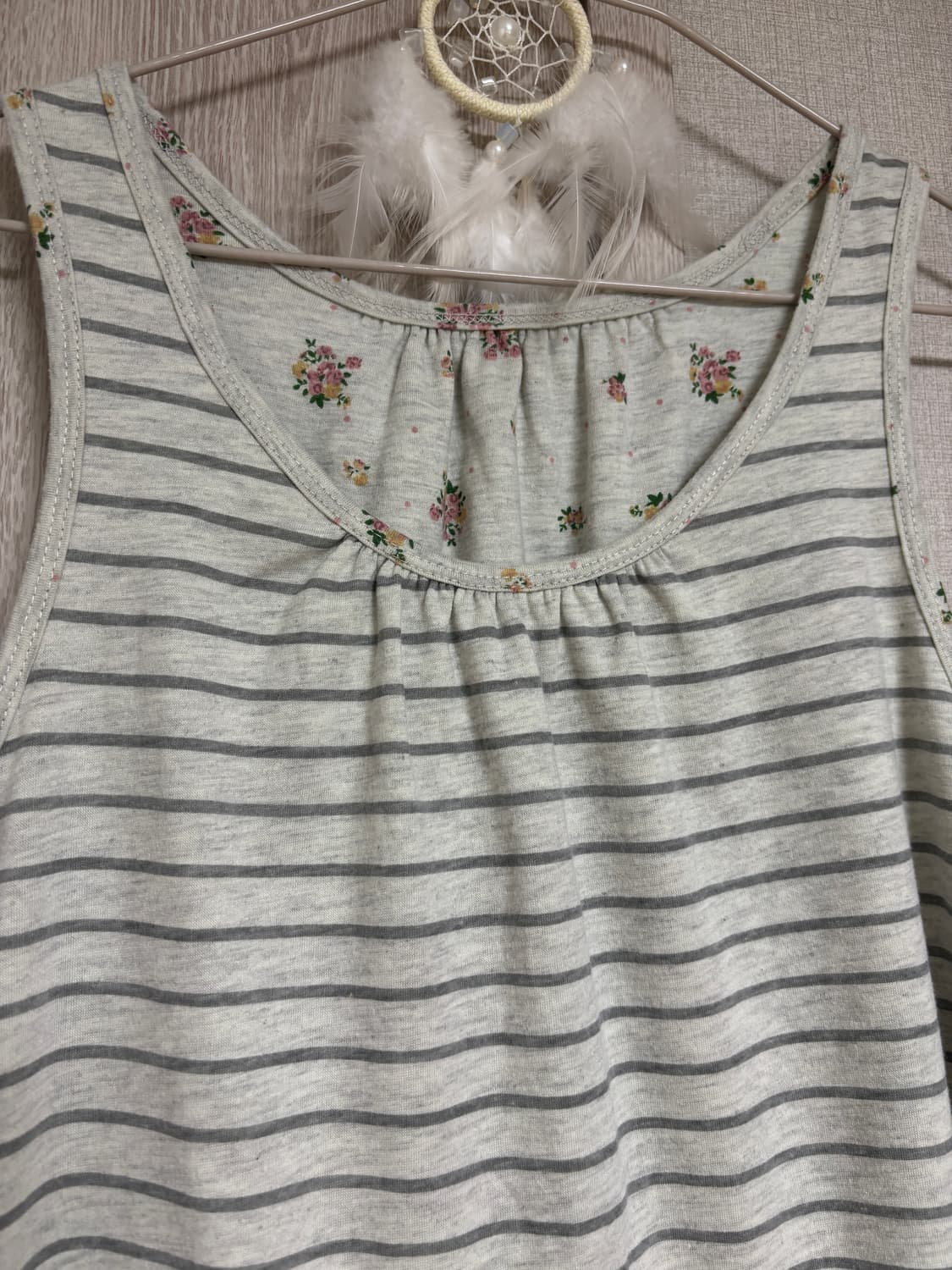 카라하나 빈티지 모리걸 연그레이 리버시블 슬리브리스 상품이미지4