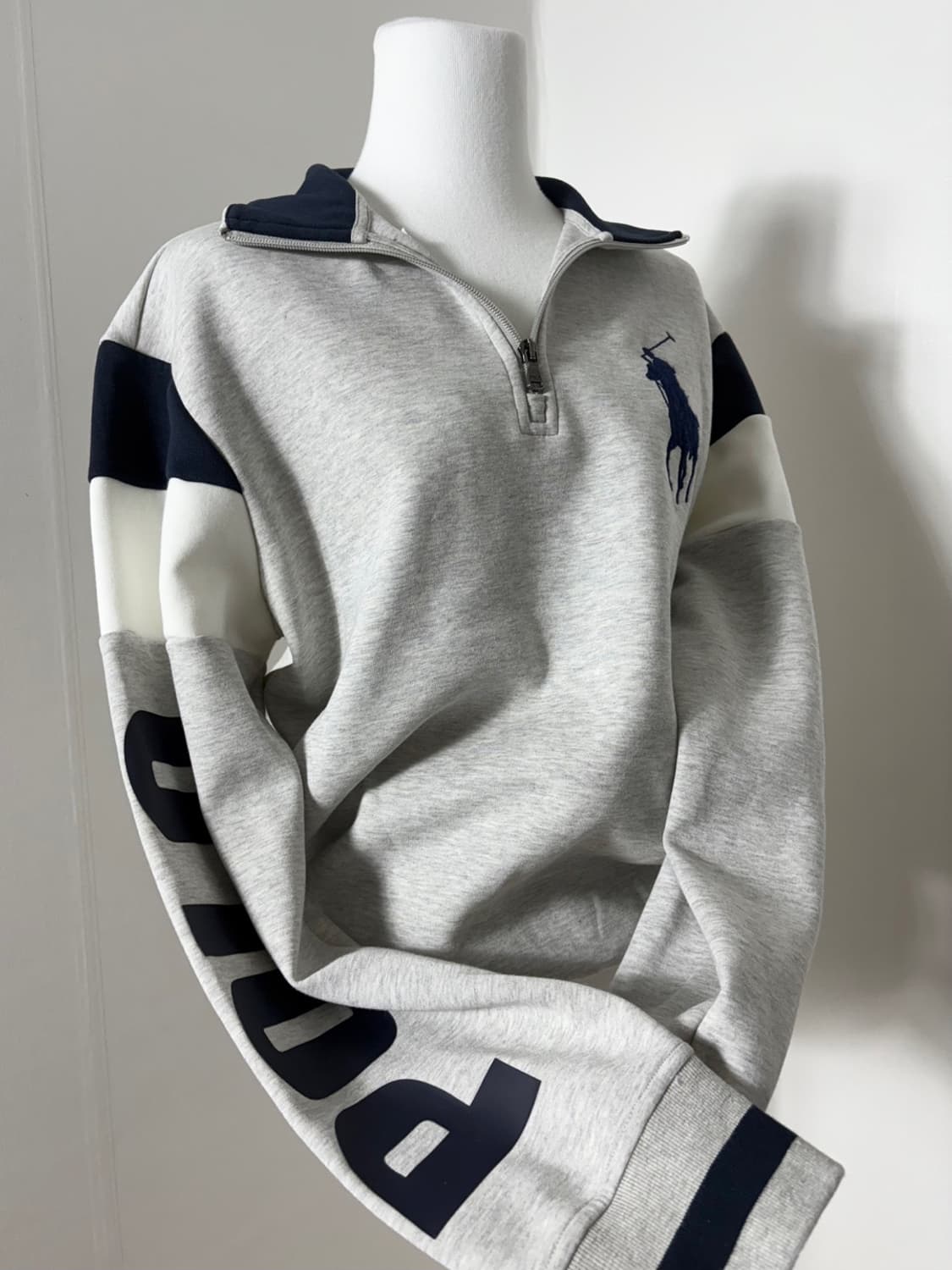 폴로 빅포니 그레이 반집업 상품이미지1