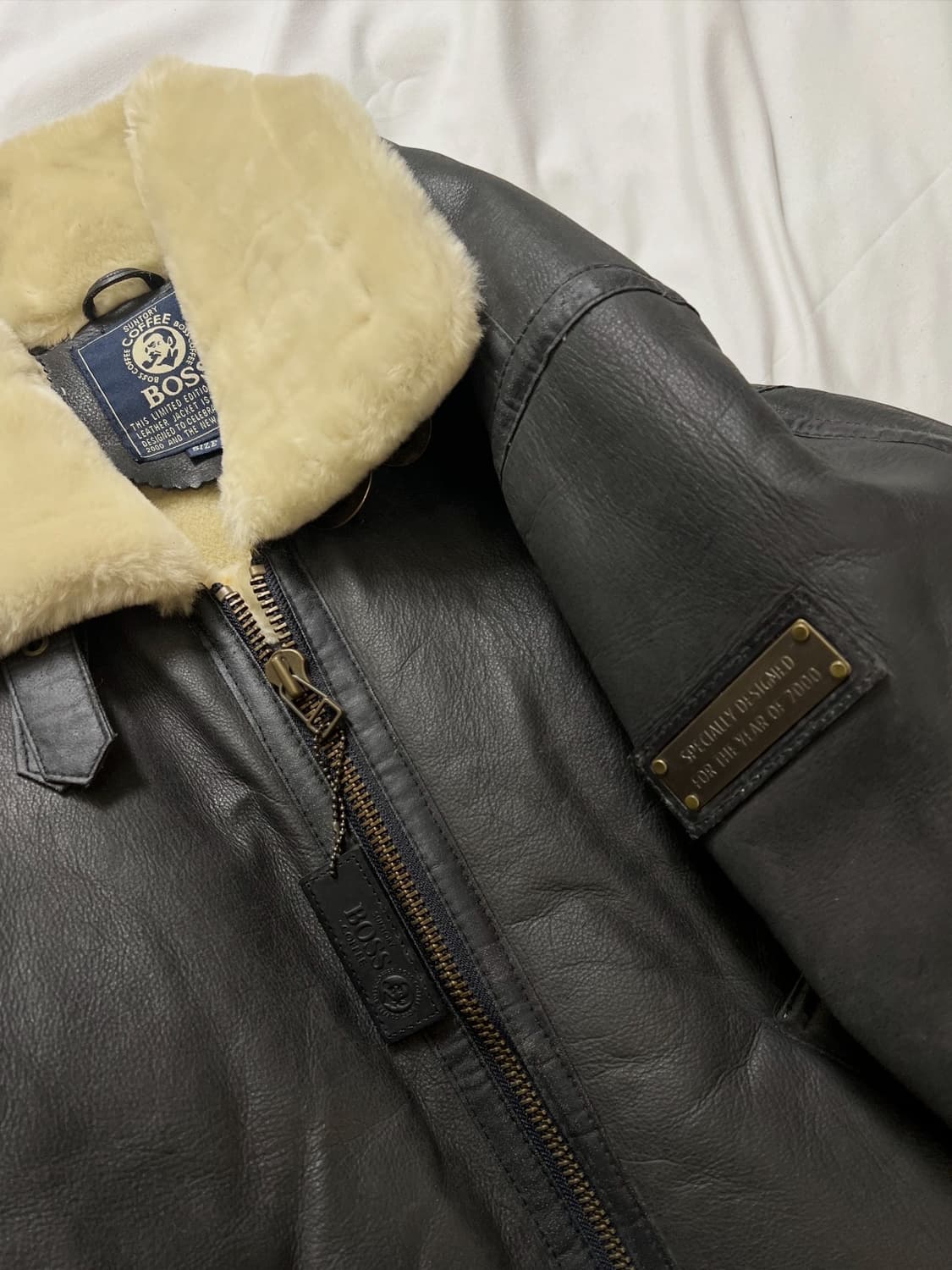 산토리보스 B-3 무스탕 가죽 자켓 상품이미지7