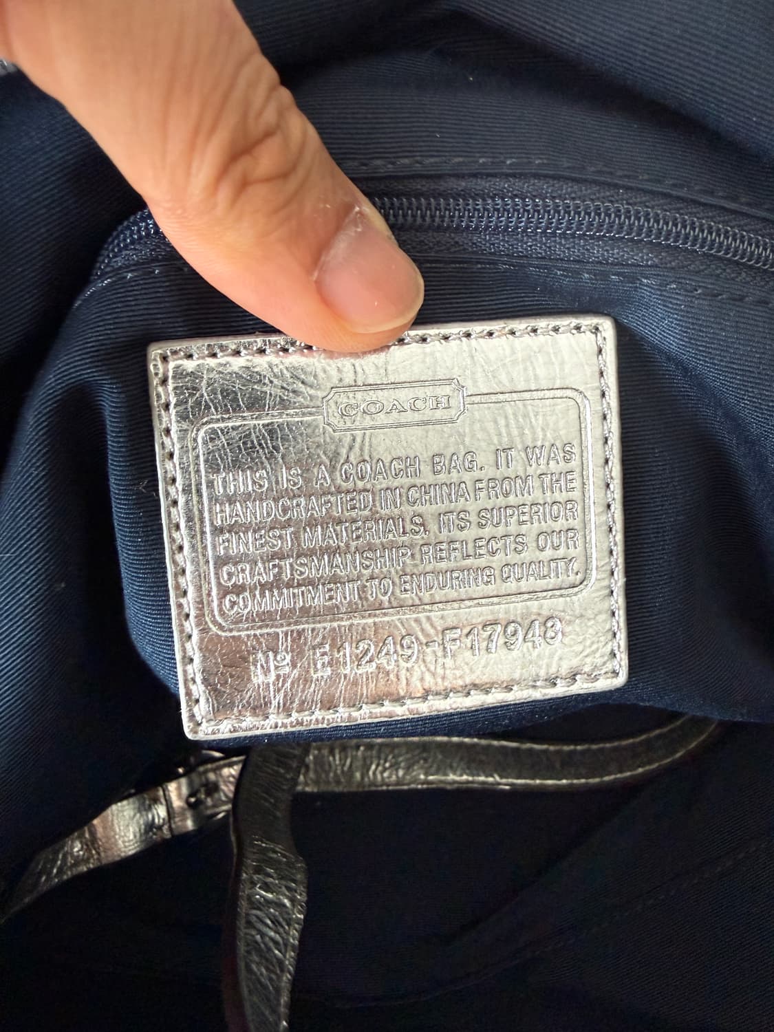 코치(COACH) 모노그램 데님 토트백(크로스 가능) 상품이미지8