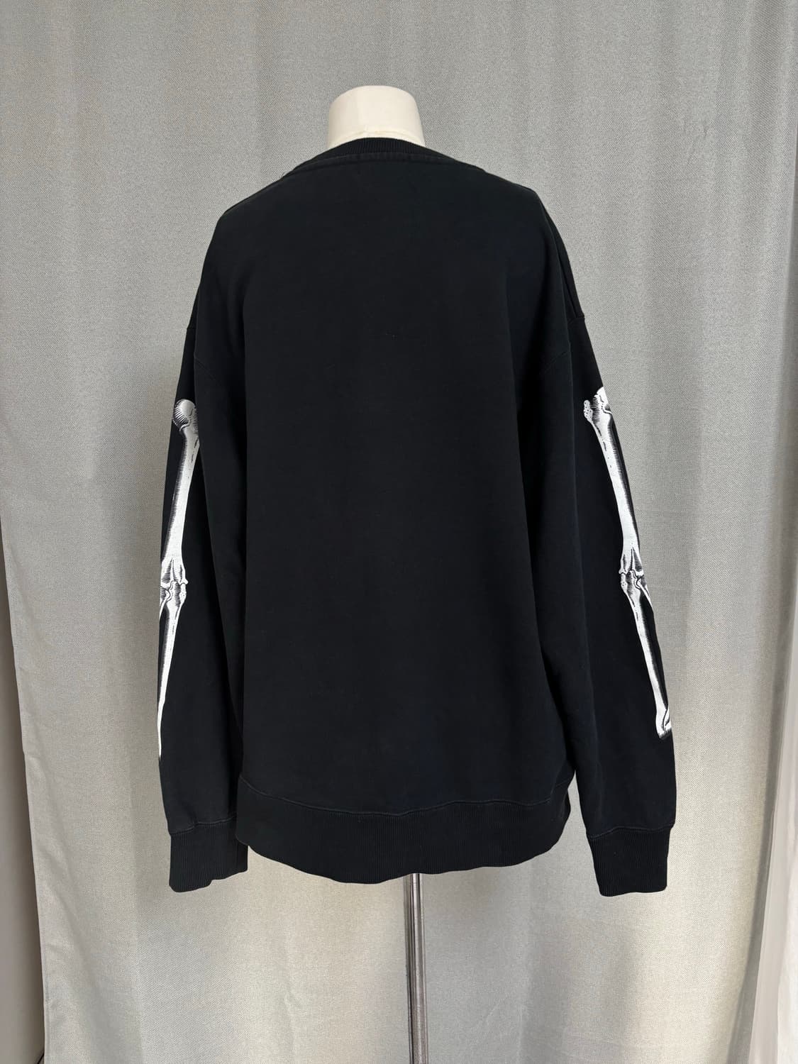 X LARGE 스켈레톤 프린팅 오버사이즈 맨투맨 상품이미지8