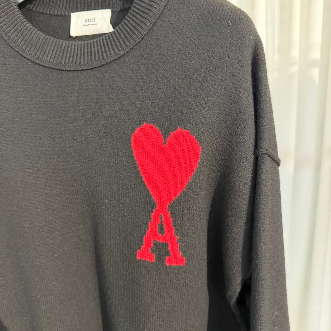 A+ / XL (105-110) 아미 빅 하트 로고 인타르시아 니트 신형 상품이미지2