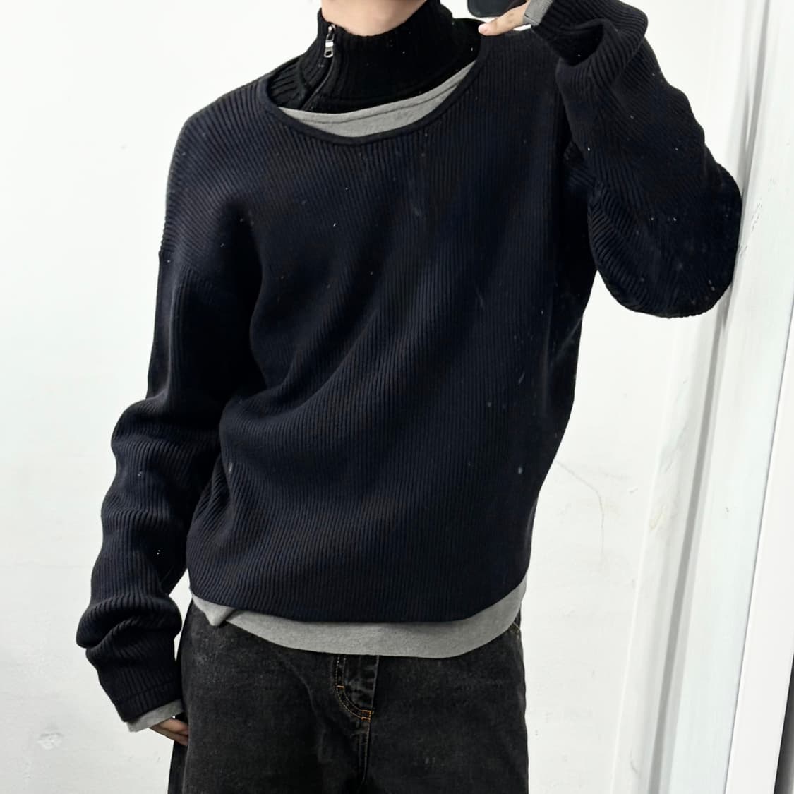 르아브 더블 레이어드 콘트라스트 니트 상품이미지1