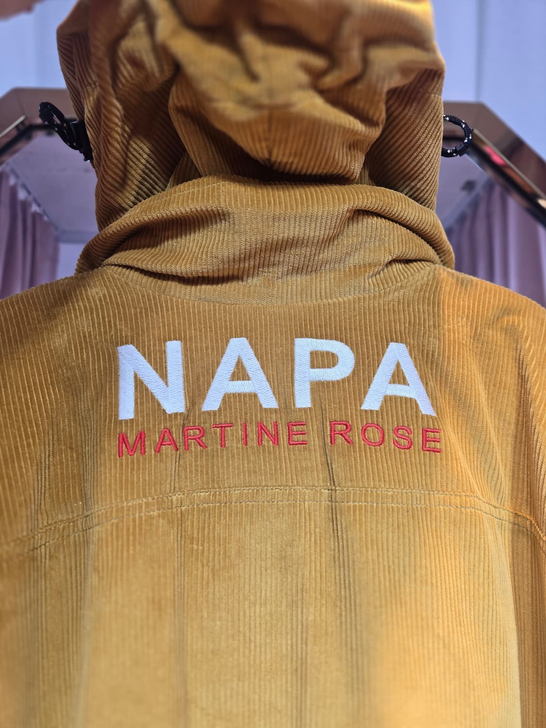 나파 마틴 로즈 코듀로이 롱 코트 옐로우 상품이미지4