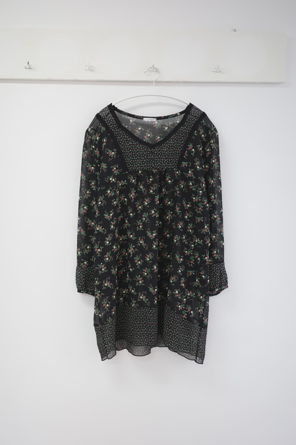 Vintage flower balck one-piece 상품이미지1