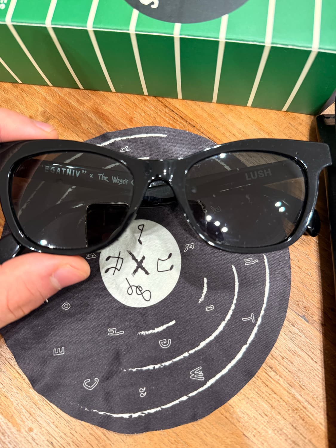 뤡코즈 라시트포 에가트니브 러쉬 상품이미지1