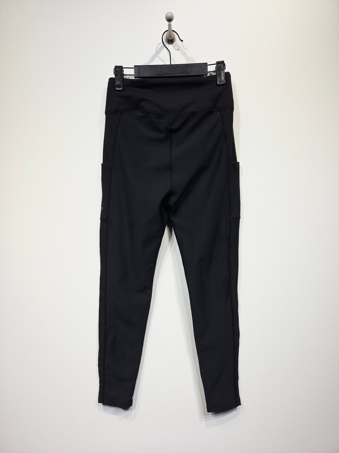 디스커버리 블랙 여성 레깅스_L 상품이미지3