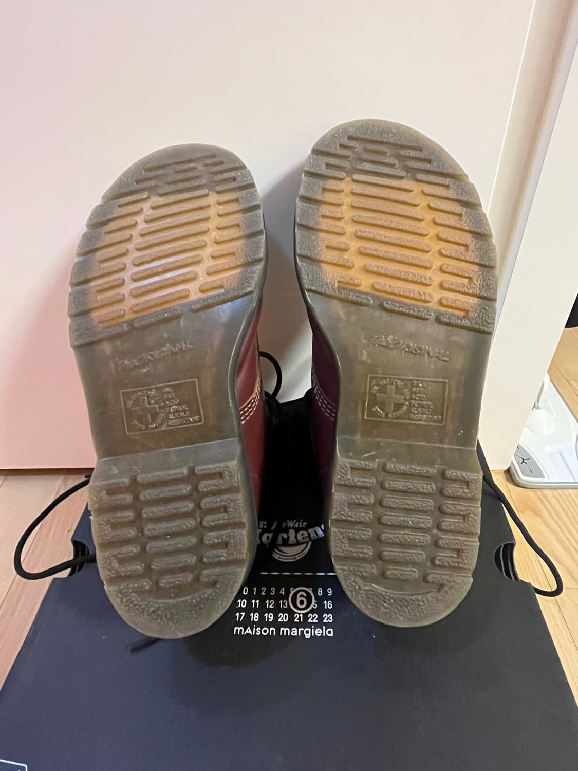 닥터마틴 X MM6 트위스트 버지니아 상품이미지5