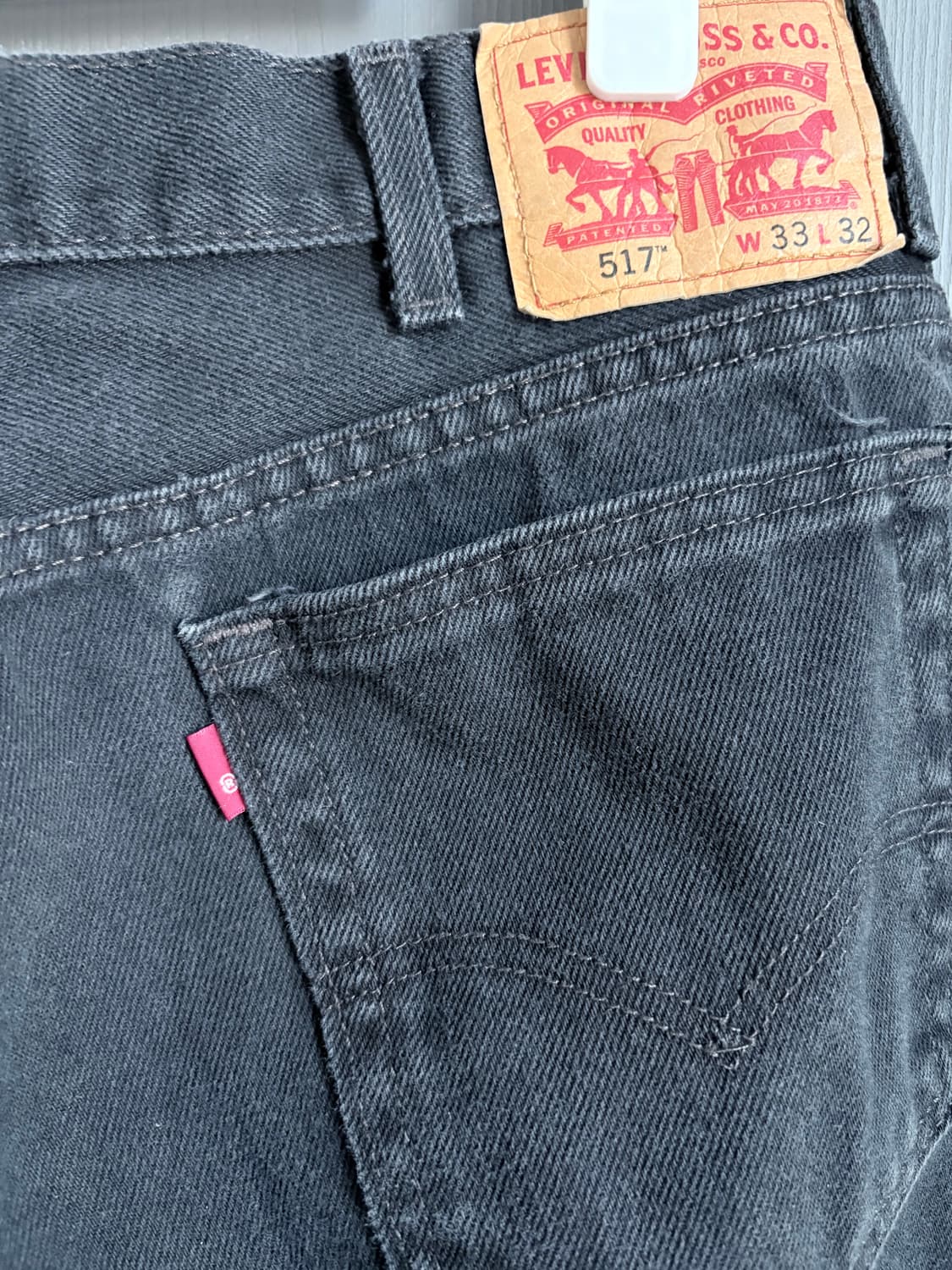 (33x32) 리바이스 517 부츠컷 블랙 데님 블랙진 상품이미지4