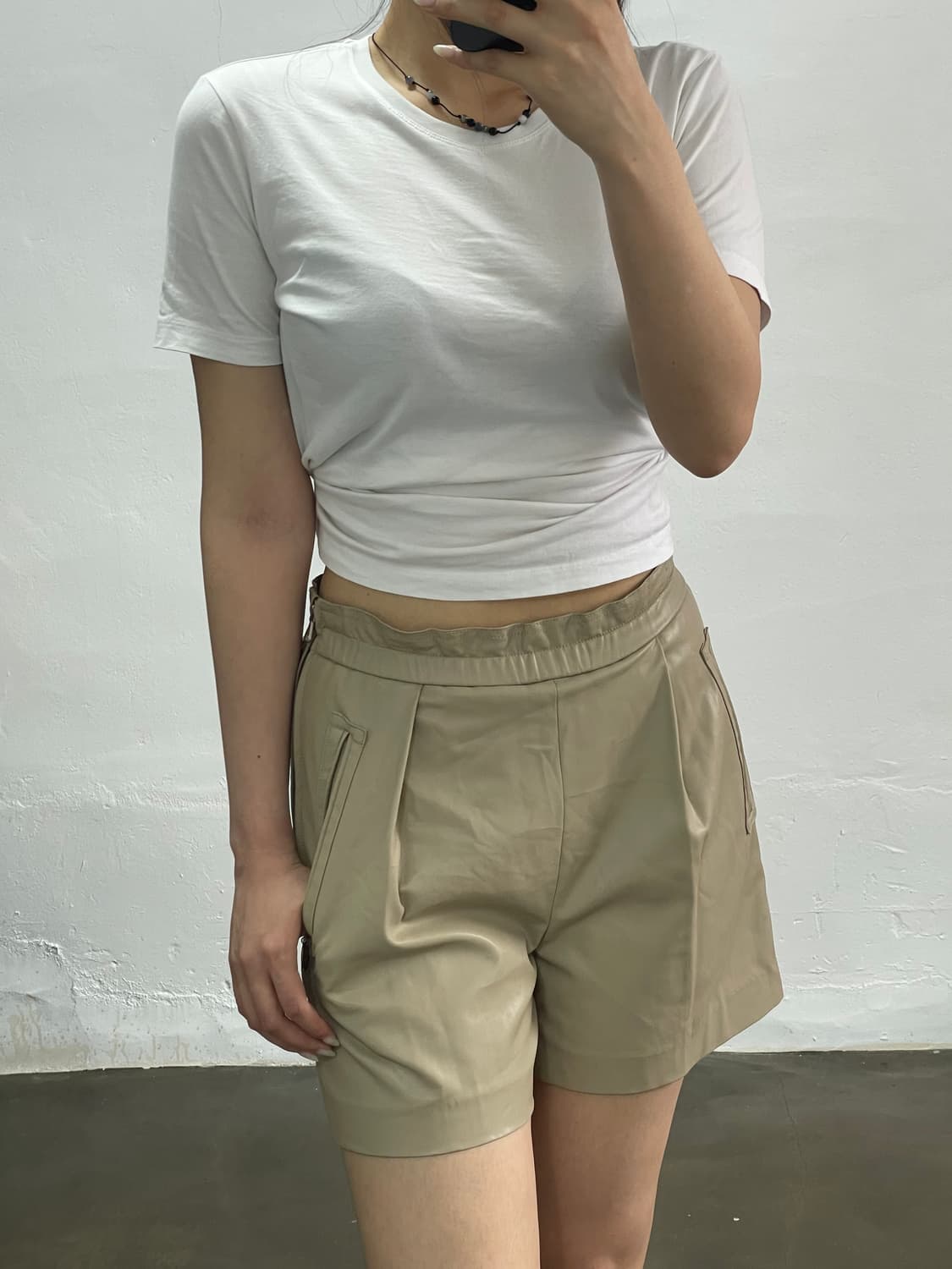 한섬 타임 베이지 반바지 상품이미지2