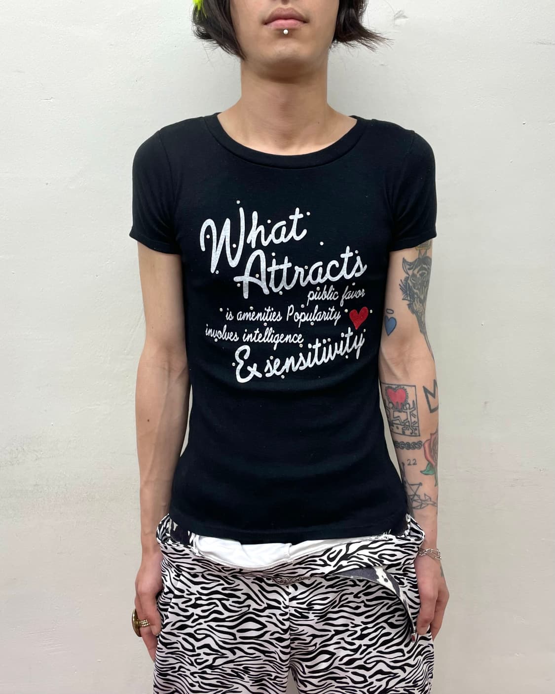 What atnacta heart cubic t-shirt 상품이미지1