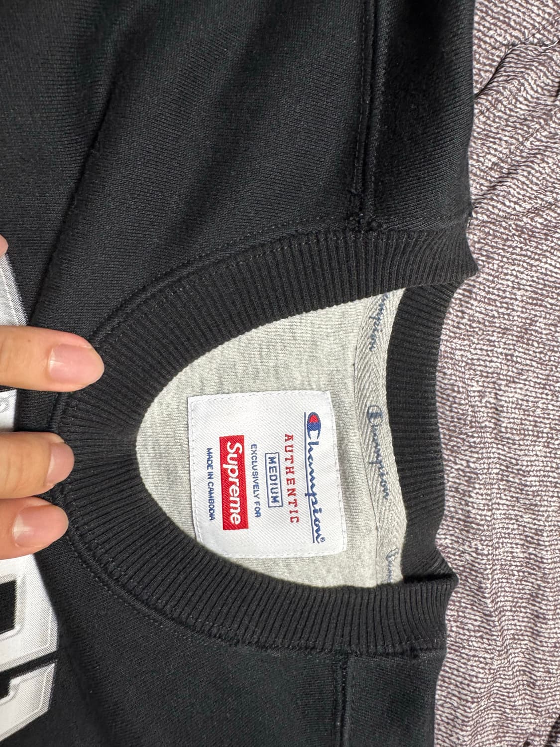 슈프림x챔피온 크롬 맨투맨 M 상품이미지3