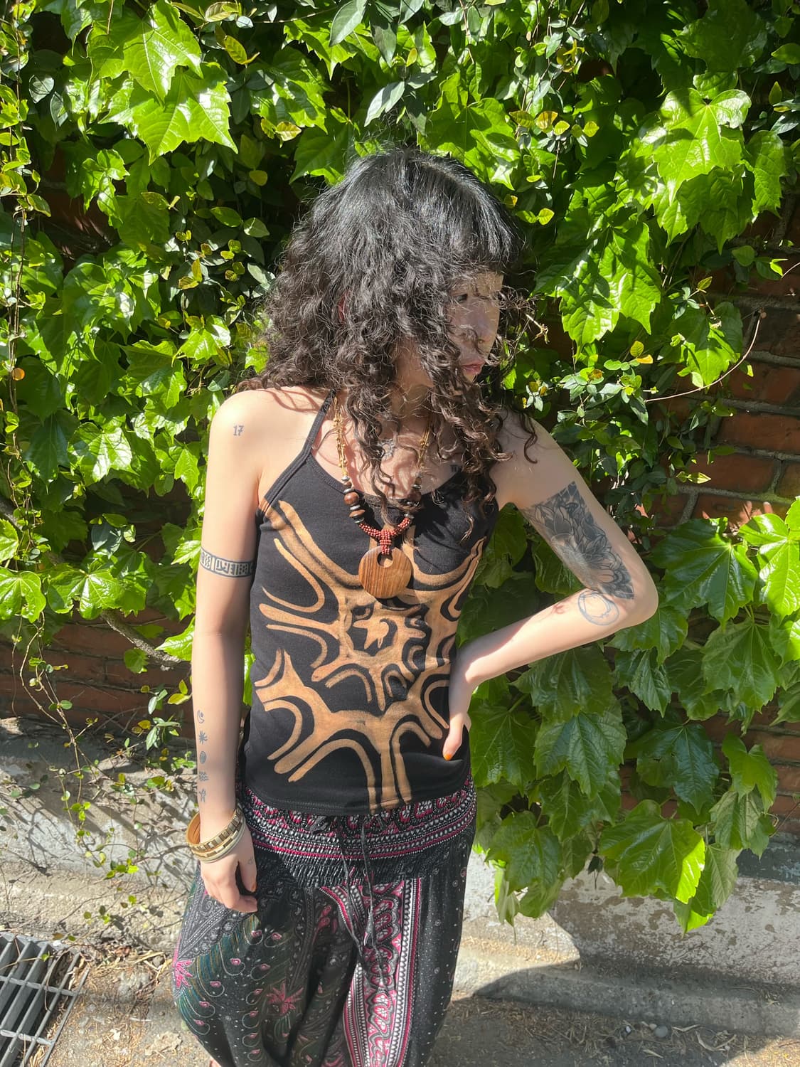 히피 태양 문양 홀터넥 상품이미지3