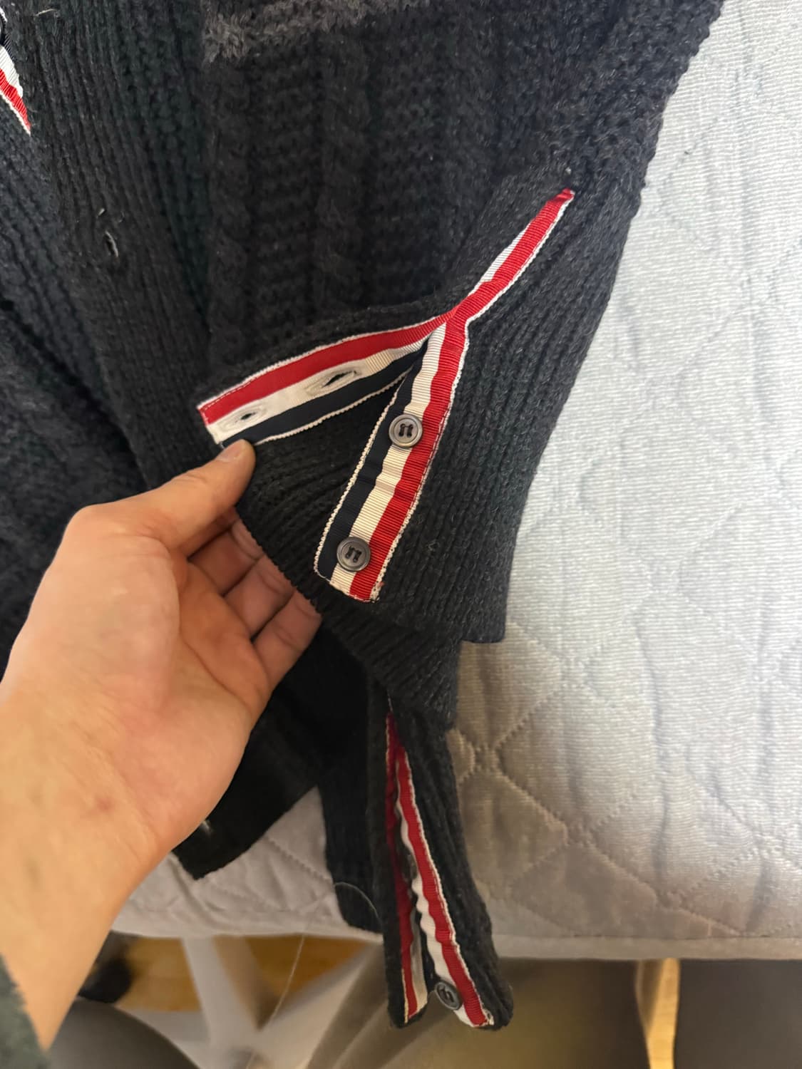 톰브라운 아란케이블 가디건 상품이미지4