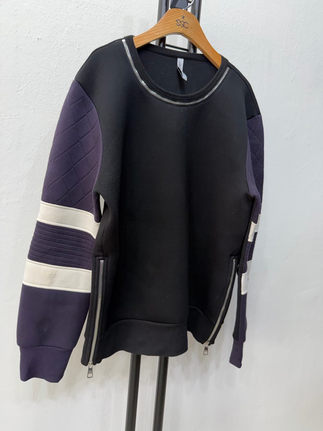 정품) Neil Barrett 닐바렛 블랙 네오플렌 맨투맨 S 상품이미지2