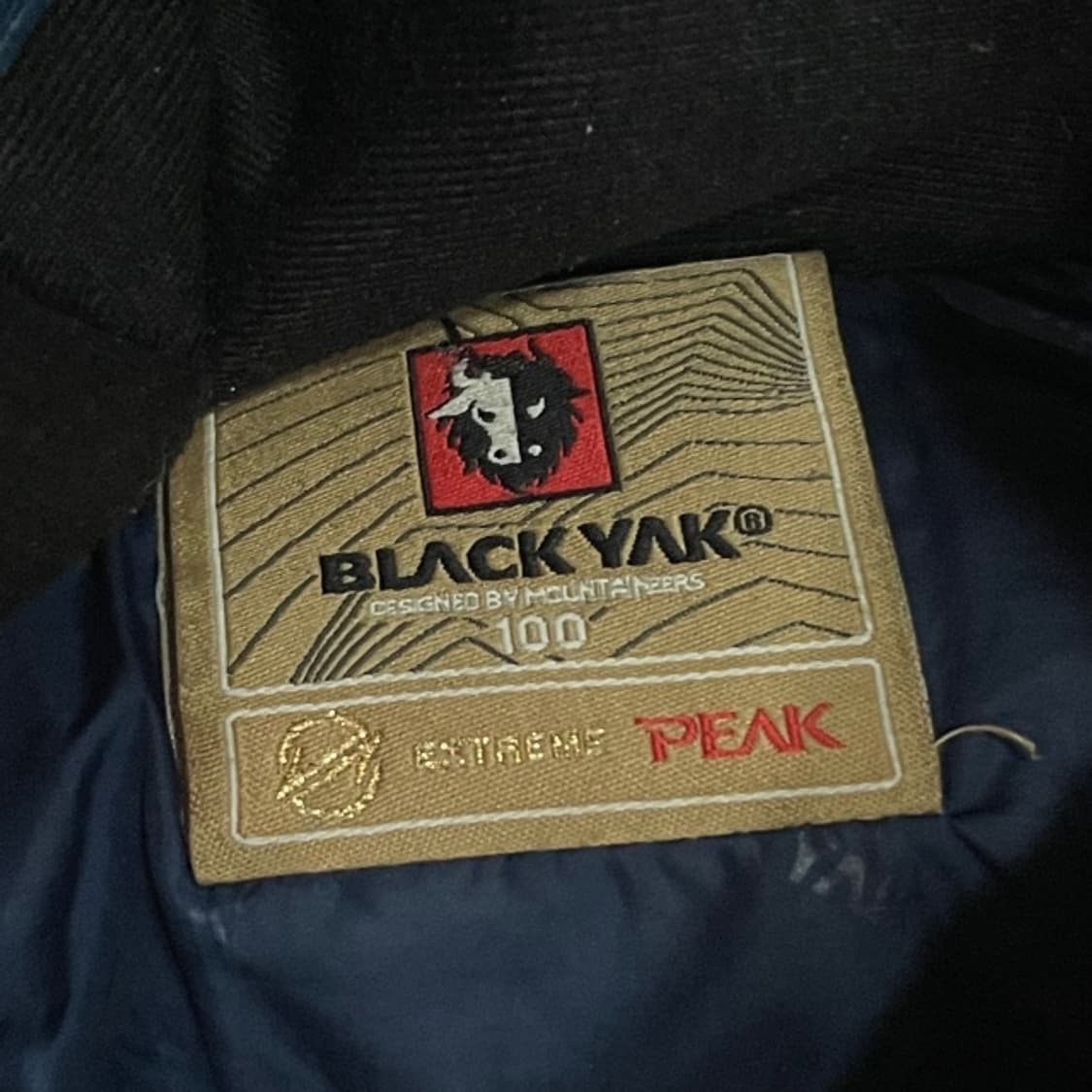 100 블랙야크 패딩  상품이미지3