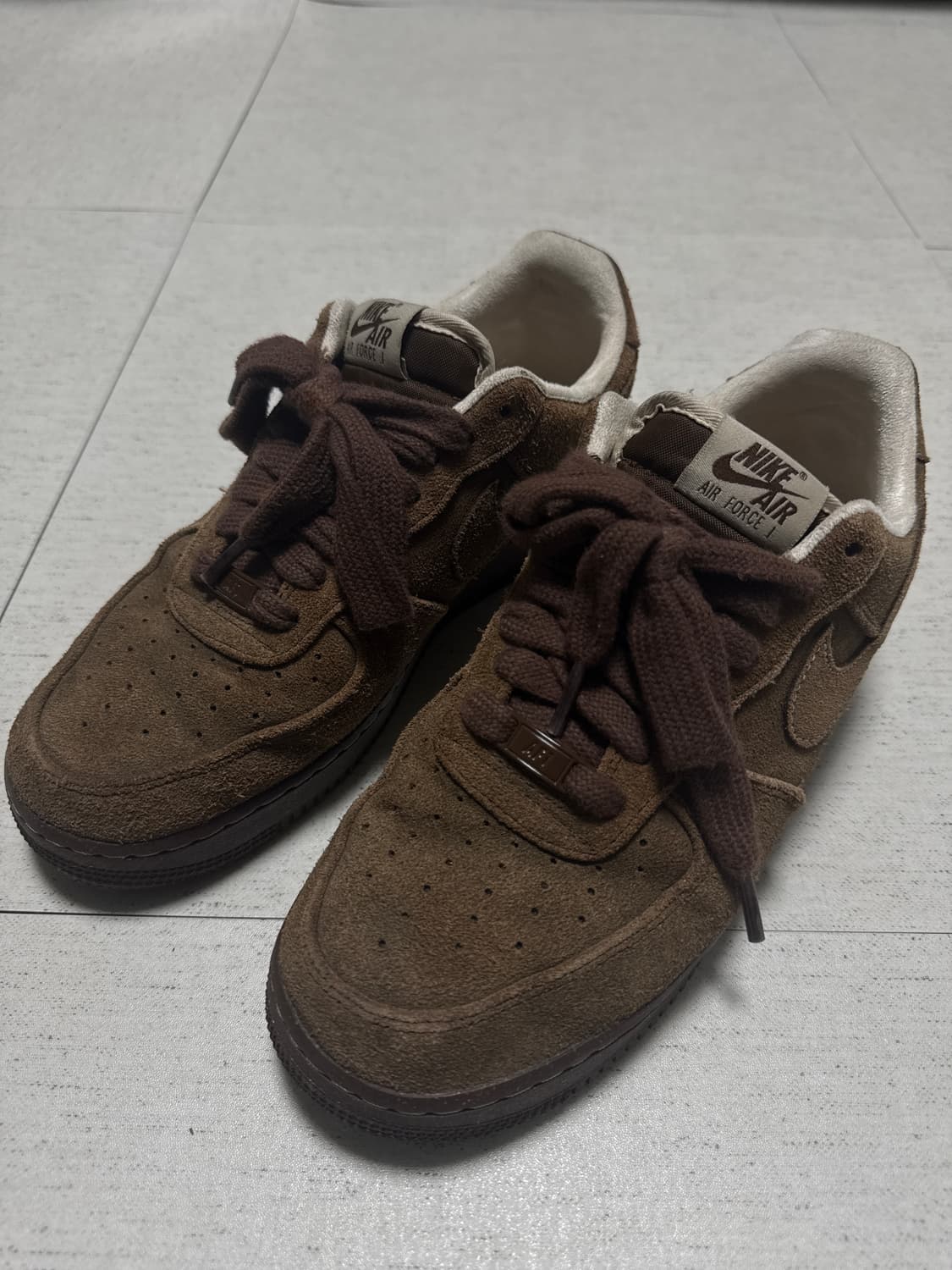 나이키 에어포스 1 07 카카오 와우 270 상품이미지1