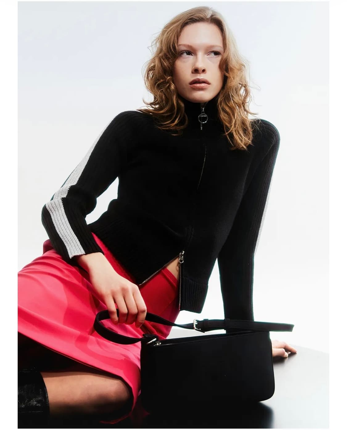 오픈  yy TWO-WAY ZIP TRACK KNIT JACKET 상품이미지5