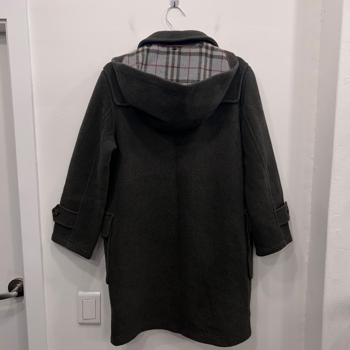 BCBG 여성 숄더패치 후드 울 더플 롱코트 상품이미지5