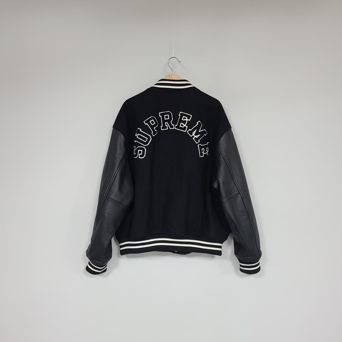 슈프림 타이거 바시티 자켓 블랙 XL 상품이미지5