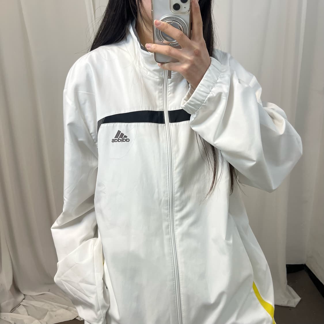 Adidas White windbreaker 상품이미지3