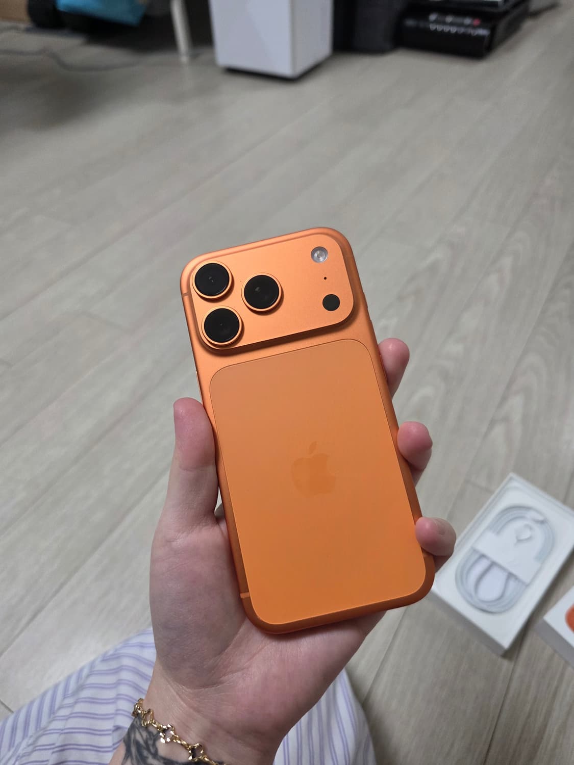 아이폰 17PRO 512GB 상품이미지4