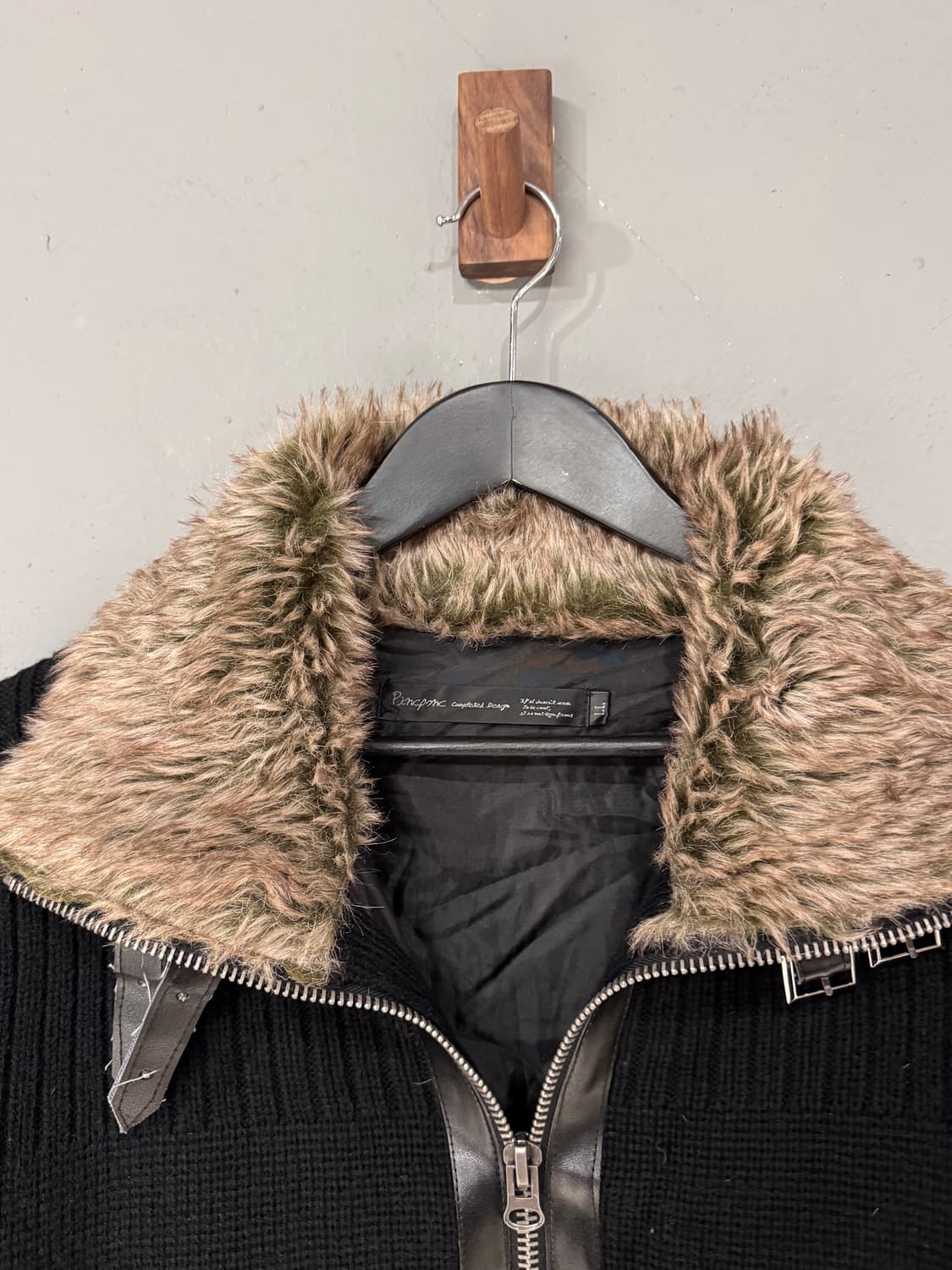 Pincpmc 버클 하이넥 퍼 니트집업  상품이미지5