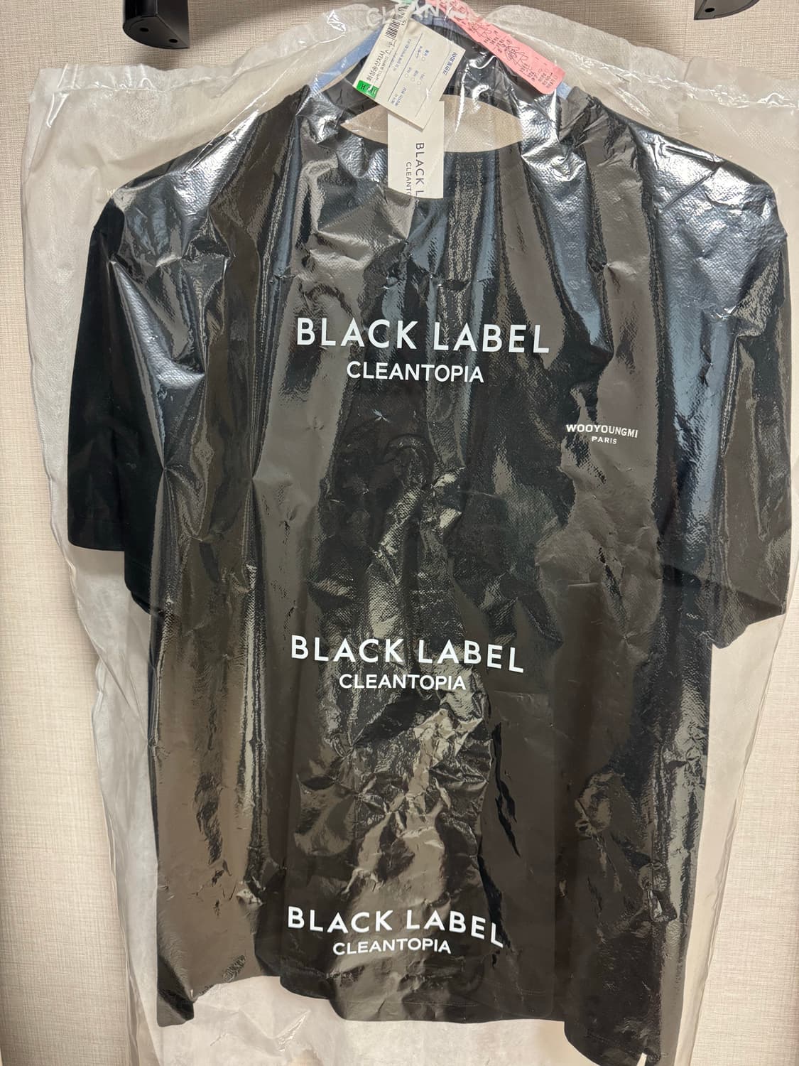 우영미 플라워 프린트 백로고 티셔츠 블랙 - 21SS 상품이미지3