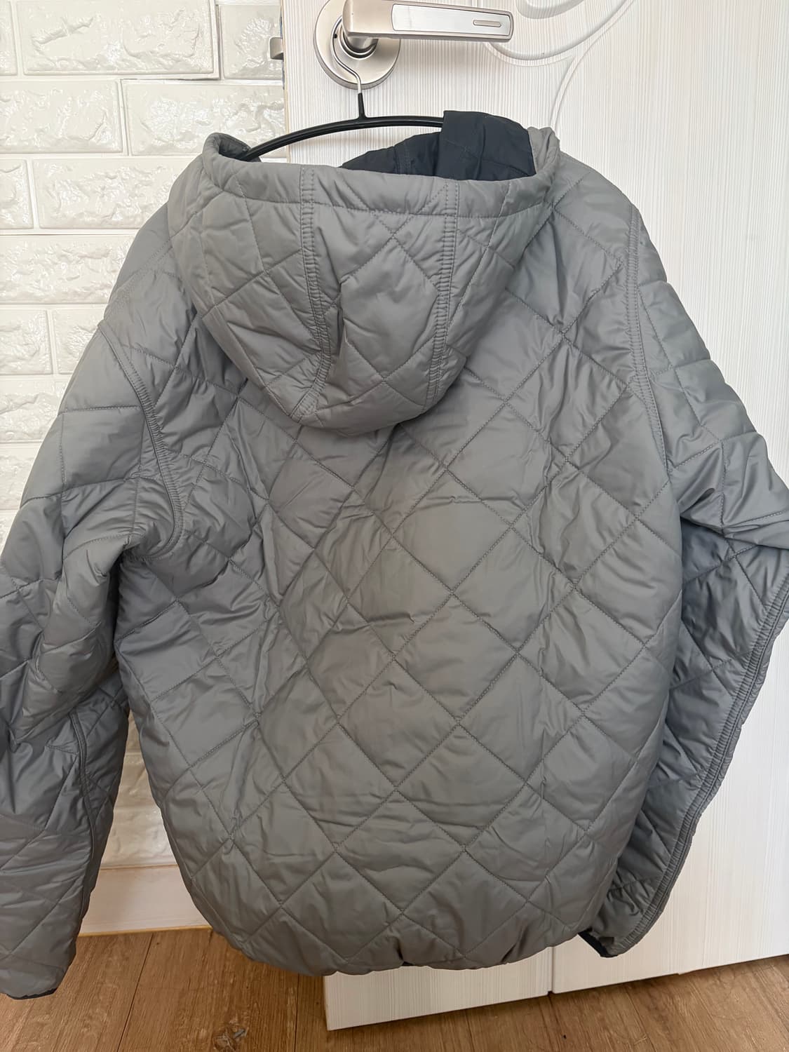 파타고니아 멘즈 다이아몬드 퀄티드 보머 후디M 상품이미지6