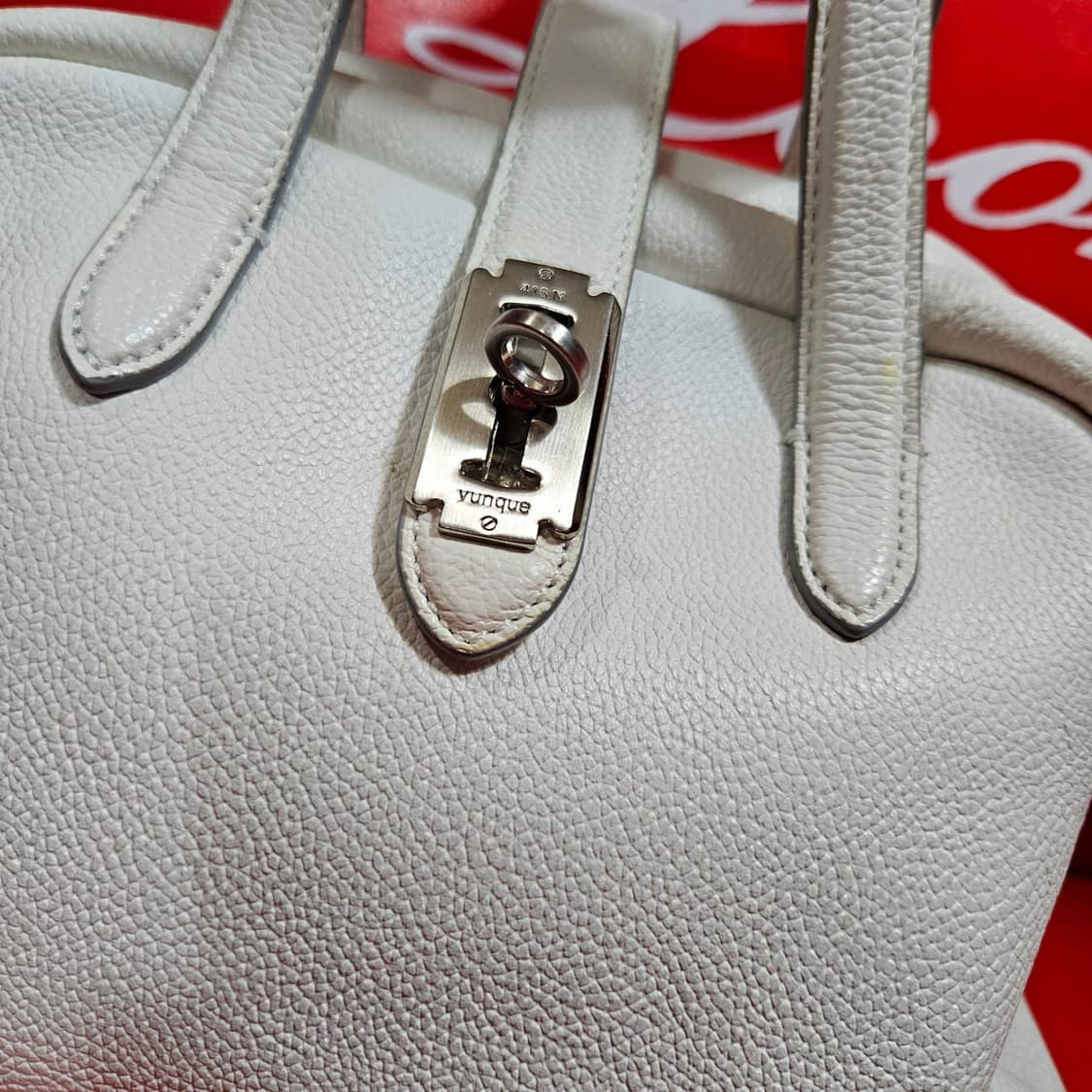 분크(Vunque) 미니 화이트 토트백 상품이미지3