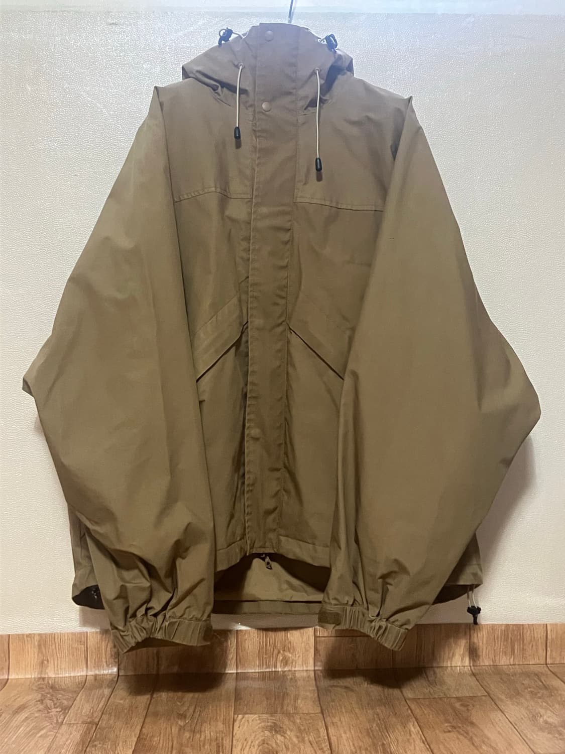 유니폼브릿지 - 유틸리티 마운틴 자켓 (카키 브라운) 상품이미지1