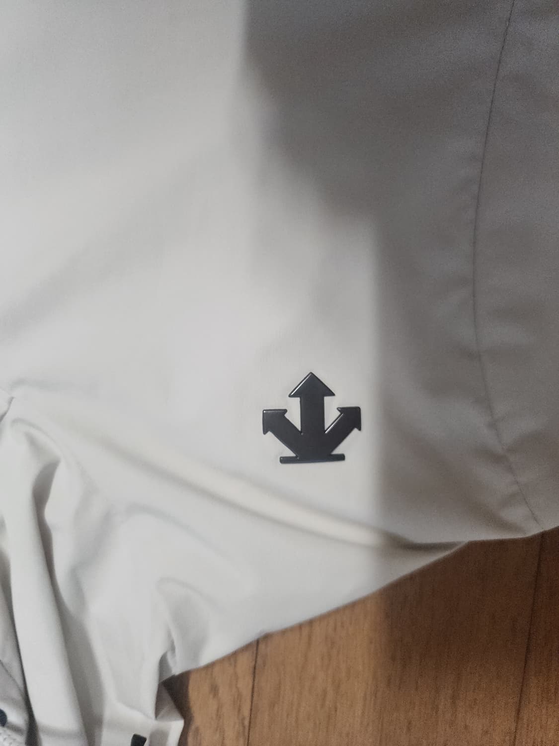 데상트 여성 후드 자켓 85 상품이미지3