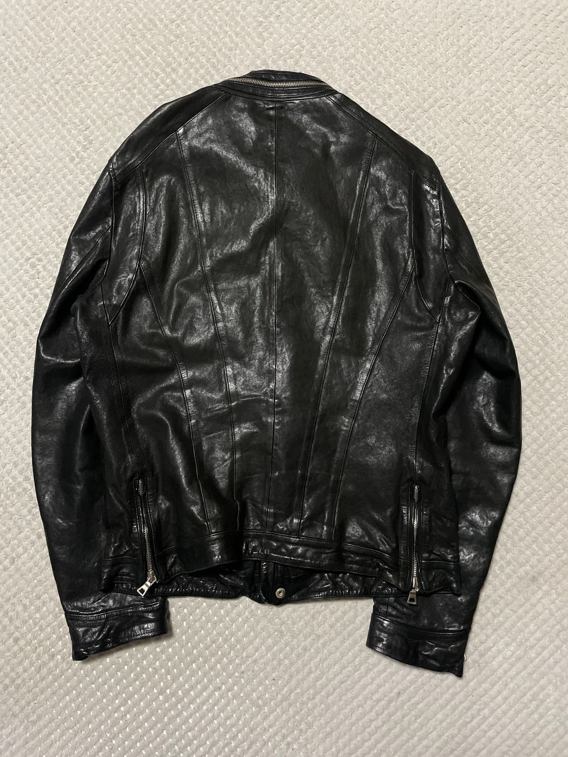 셀렉티즘 웨스턴 무드 램스킨 양가죽 절개 레더 자켓 상품이미지2