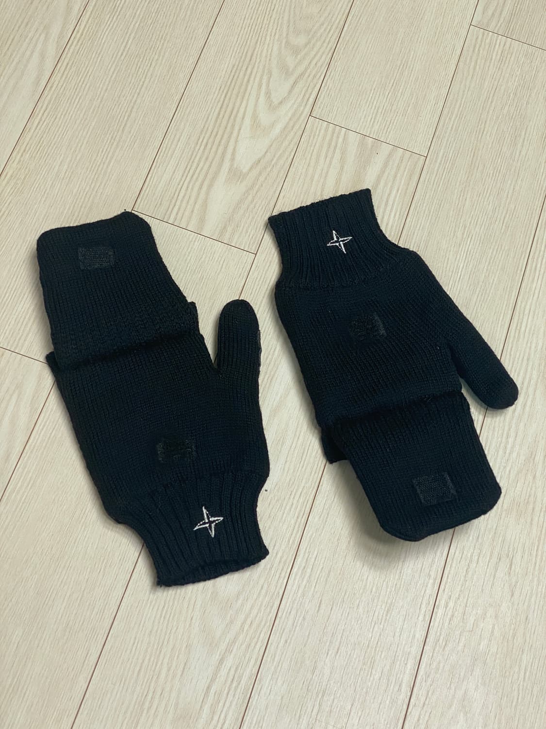 스톤아일랜드 장갑 상품이미지6