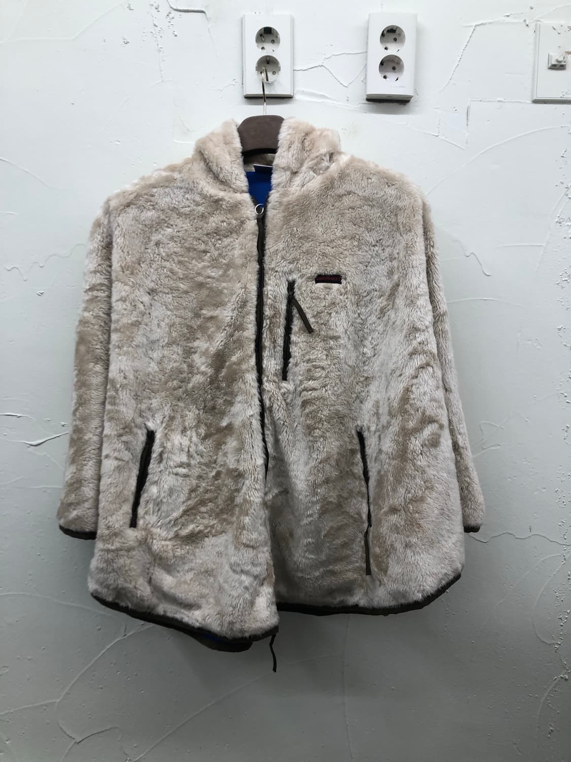 그라미치 플리스 망토 상품이미지1