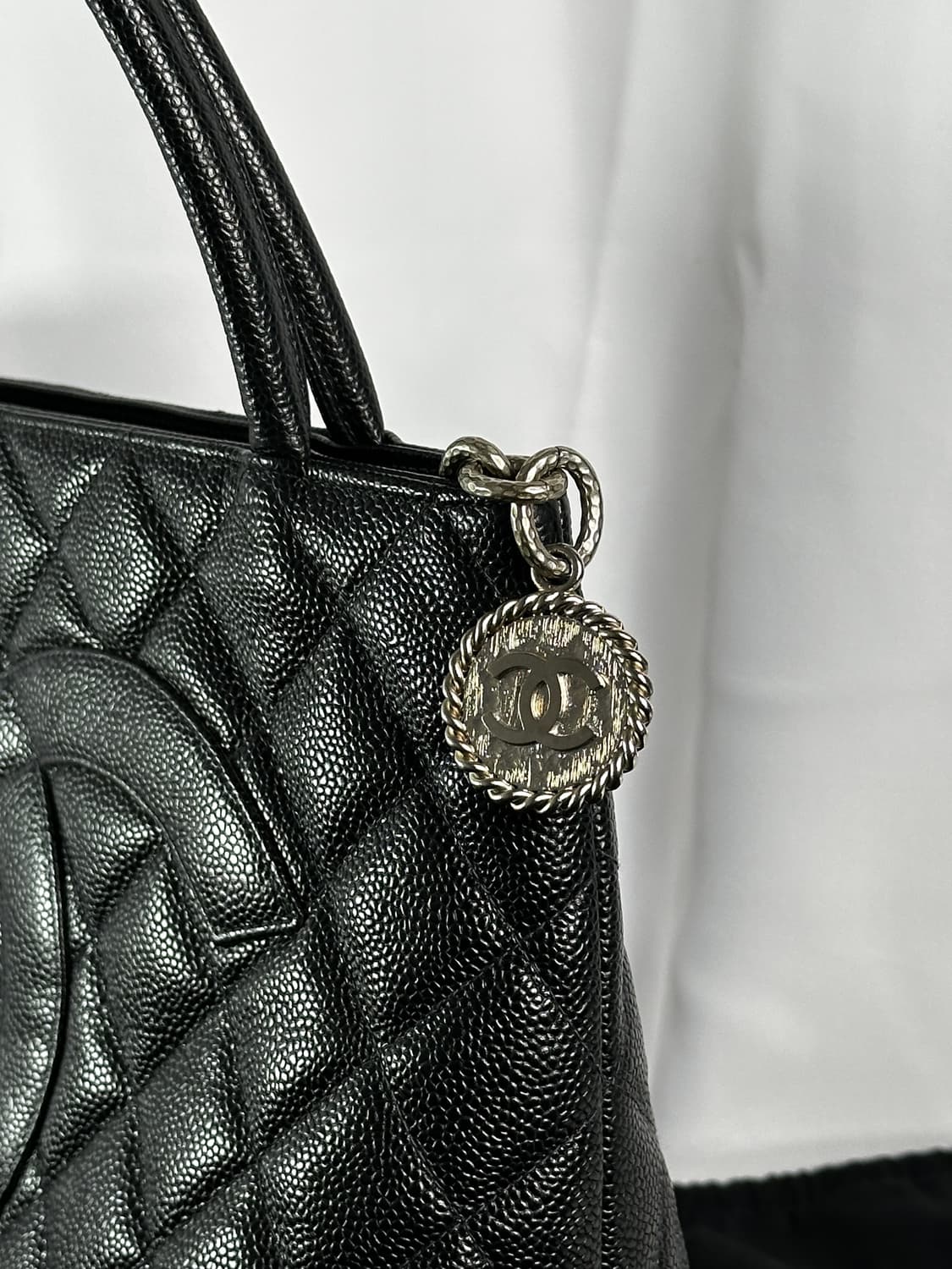 Chanel 샤넬 메달리온 토트백 / 코인백 상품이미지9