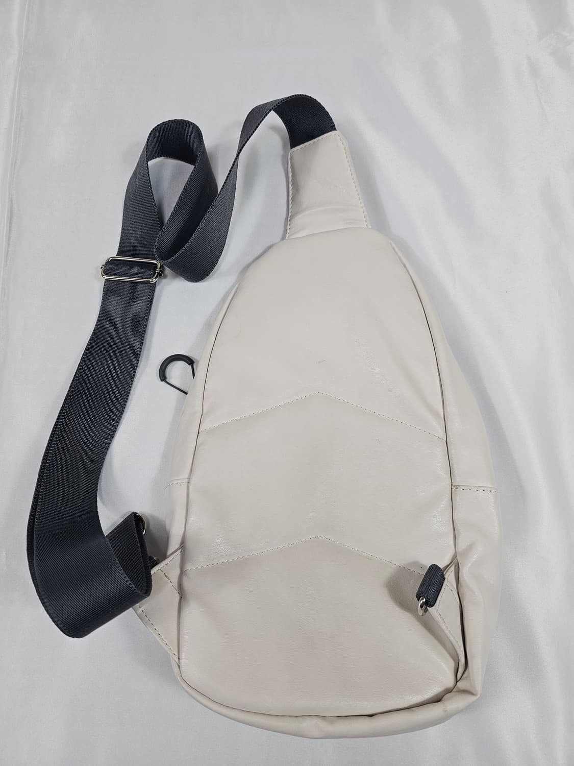 미스치프슬링백 상품이미지2