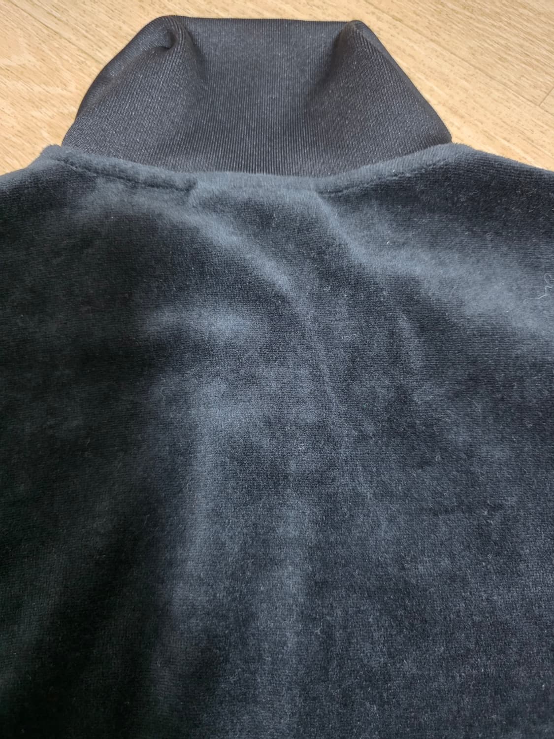 아디다스 벨벳 저지 트랙탑 S 상품이미지9