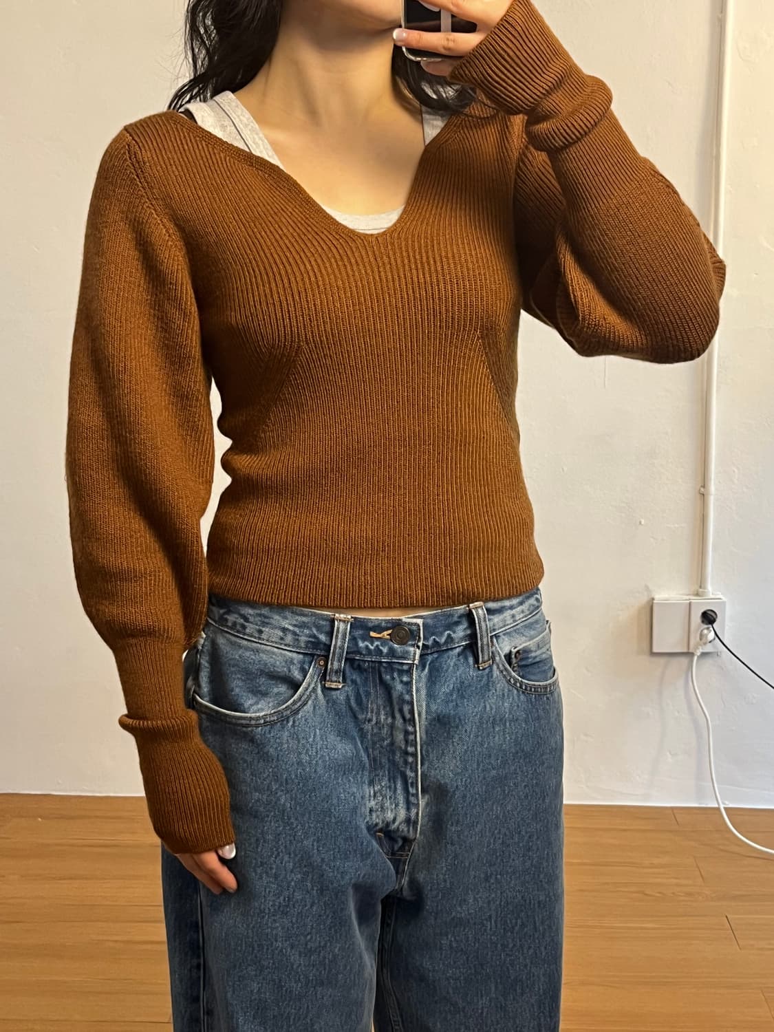 H&M 브이넥 니트  상품이미지2