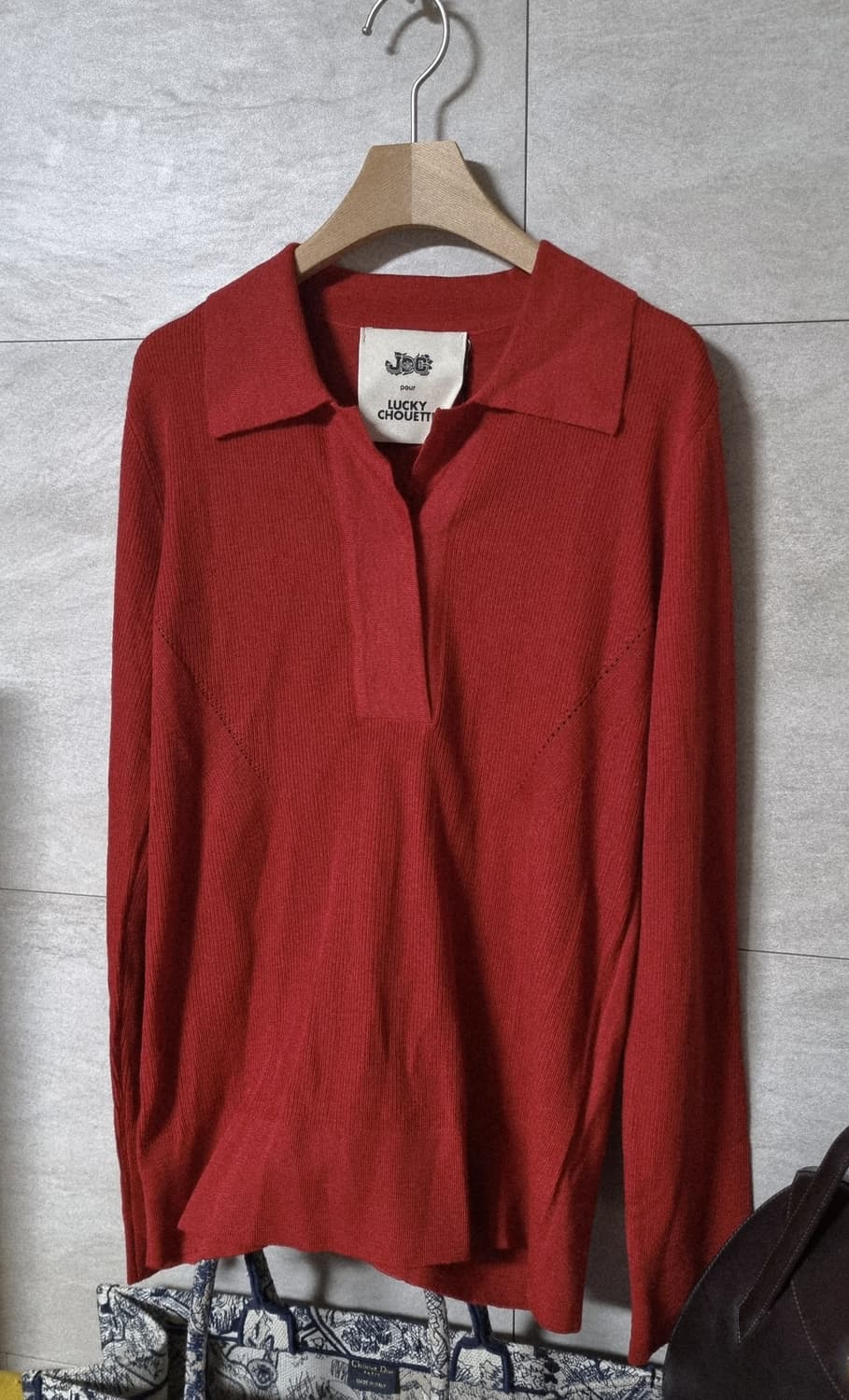 새상품)  럭키슈에뜨 카라넥 스웨터  상품이미지2