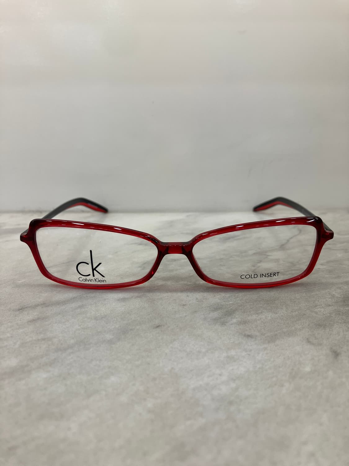 캘빈클라인 CK 씬 레드블랙 소프트 스퀘어 뿔테 안경 상품이미지7