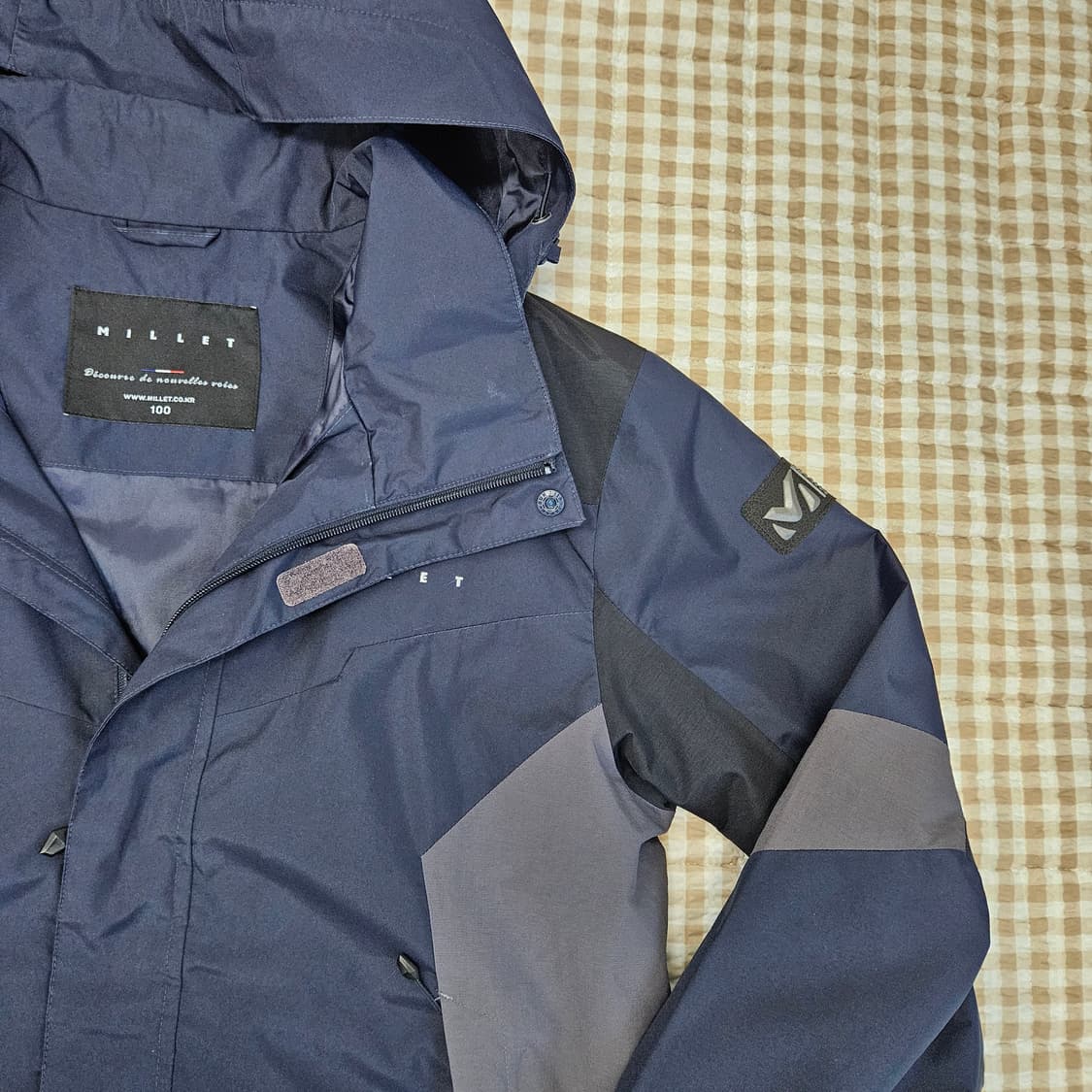 밀레 오버핏 바람막이 자켓 남자100 상품이미지3