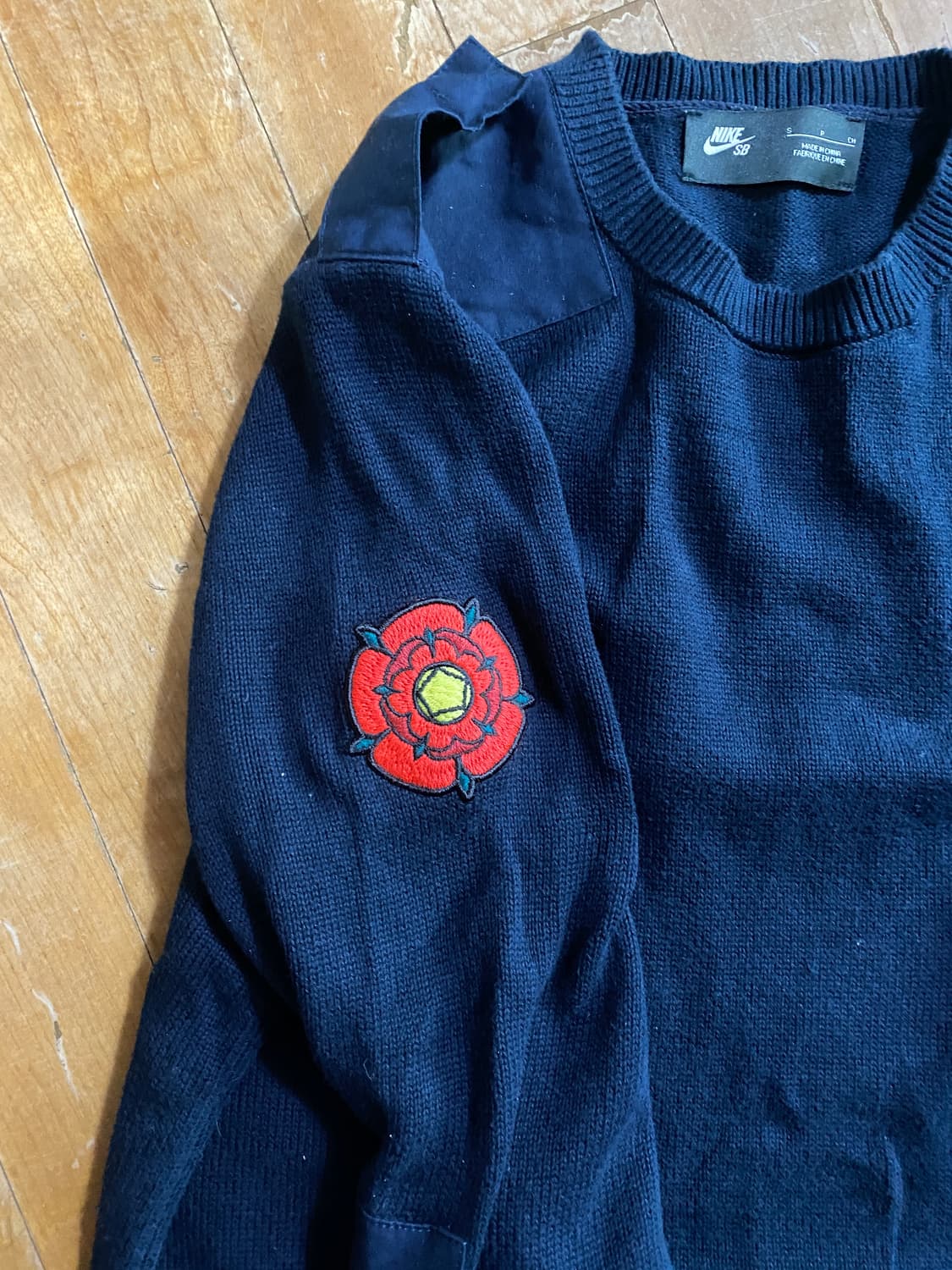 나이키 밀리터리 스타일 SB 네이비 니트 국내100 상품이미지3