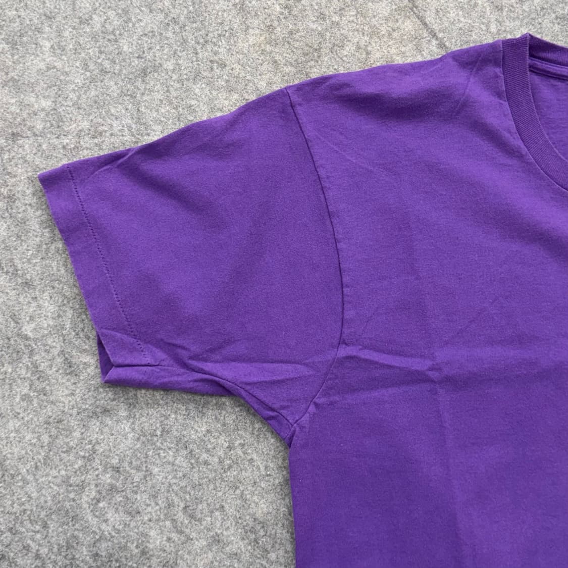 90s Vintage Fruit Of The Loom Blank Tee 상품이미지3